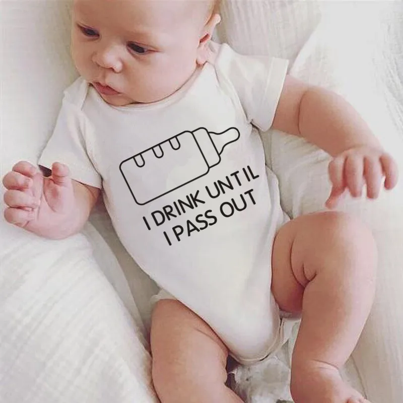 Cute Baby's Bottle Print I DRINK UNTIL I PASS OUT Newborn Baby Girl Clothes Cotton White Baby Girl Romper Infant Boy Rompers