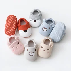 Chaussons à semelle souple pour nouveau-né, motif animal de dessin animé, chaussons pour bébés garçons et filles, CPull non ald, premier marcheur, chaussons chauds pour l'hiver