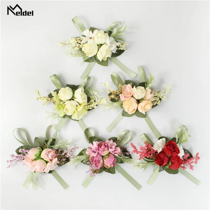 Artificial Silk Flowers Groomsmen Boutonniere Bride Wristband Corsage Sister Wedding Hand Flowers Party Suit Decor Buttonholes