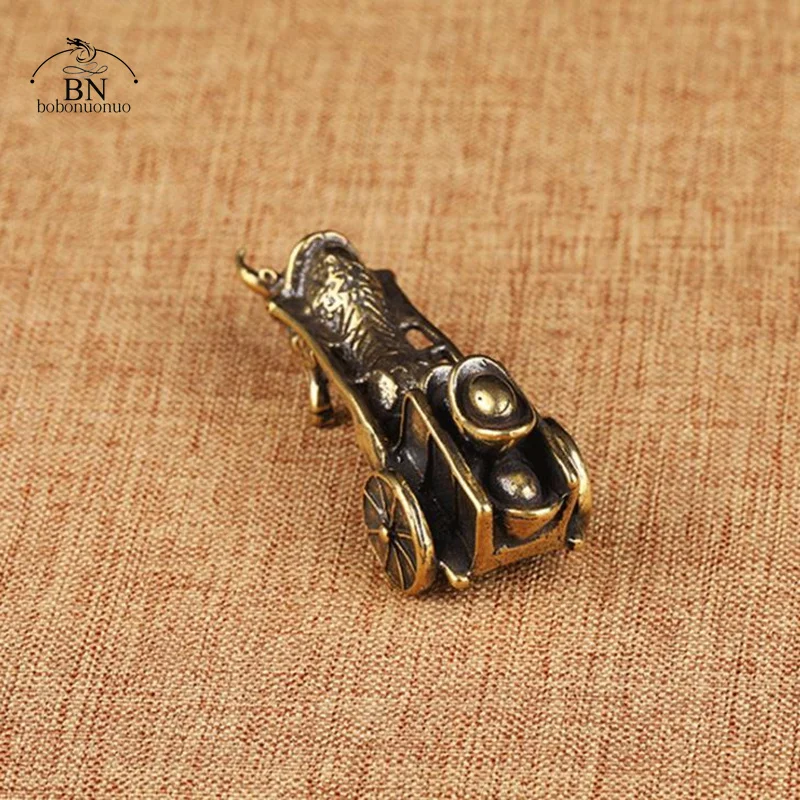 Pure Copper Bull Figurines Small Desk Decorations Vintage Solid Brass Lucky Zodiac Animal Bull Miniatures Ornaments Home Decors