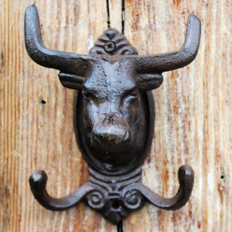 Retro Rustic Bull Head Cast Iron Wall Hook With Two Hangers European Home Garden Decor Animal Head Figurines Metal Wall Hook