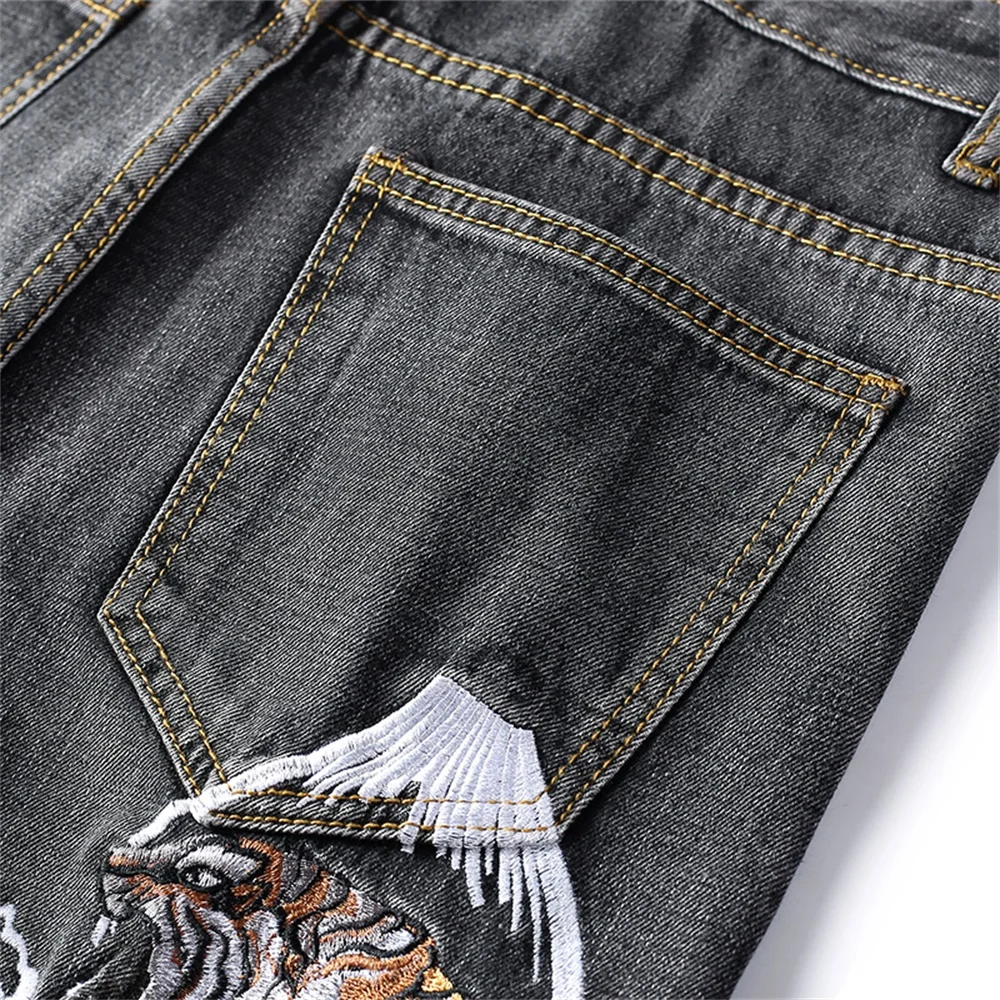 EH · MD® Tide Brand Men's Tiger Embroidered Jeans Men's Chinese Retro Small Straight Loose Large Size Gray Trousers Gold Silk