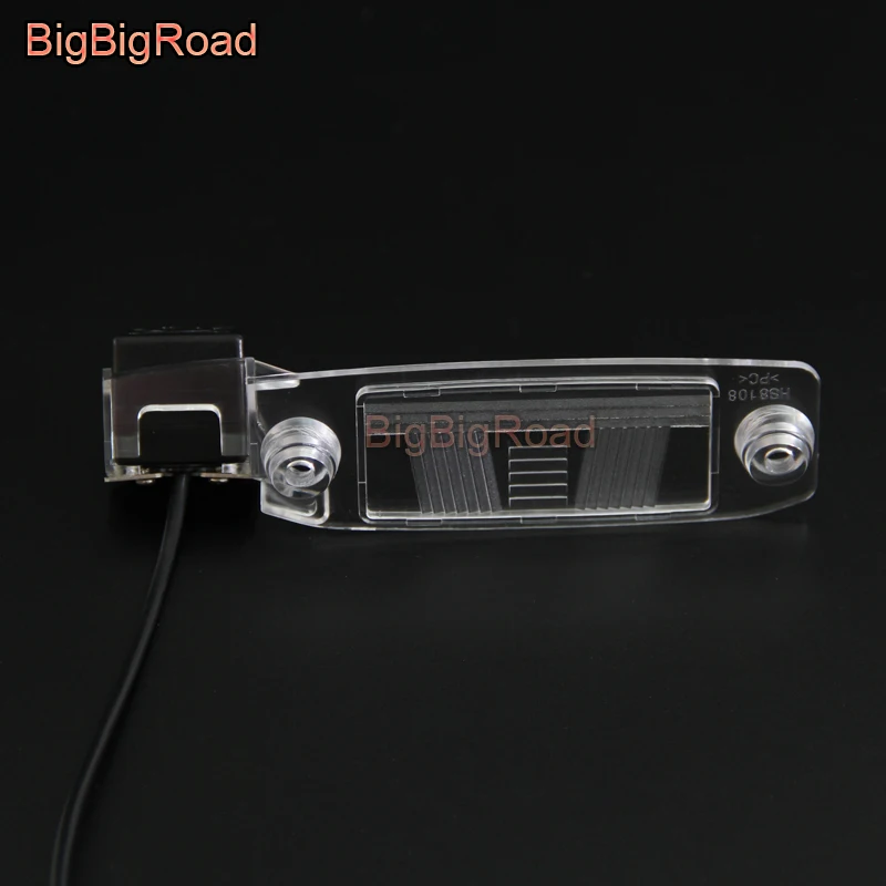 

BigBigRoad Car Rear View Reversing Backup Camera With Filter / Power Relay For Kia Sportage R K3 Sorento Carens / Ceed / Rondo