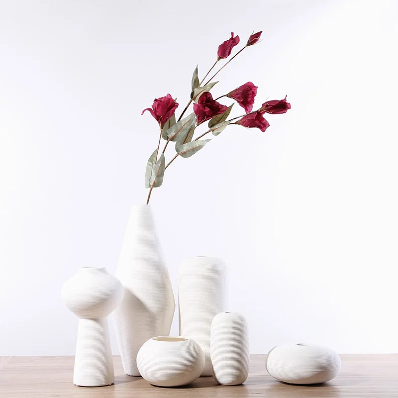 Nordic classic white ceramic vase used for home decoration accessories desk decoration modern style small ornaments crafts gifts