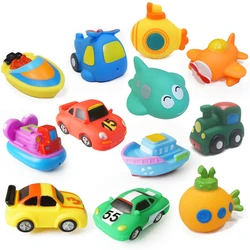 Baby Bad Spielzeug Schwimmen Wasser Spielzeug Cartoon Weiche Gummi Auto Boot Flugzeug Float Squeeze Sound-Wasser Spray Kinder Wasser Spielen spielzeug Geschenke