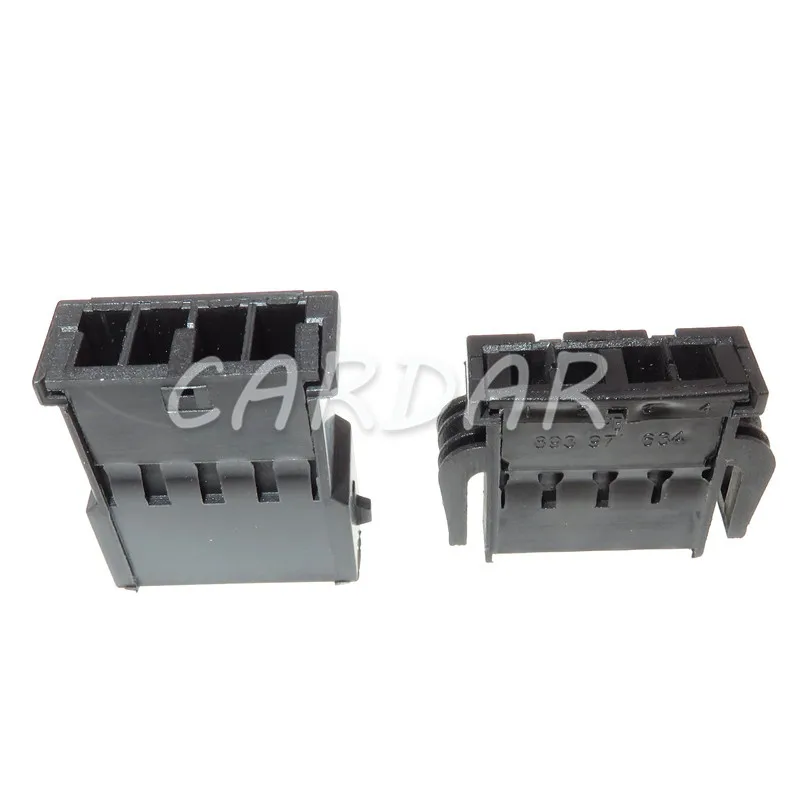 1 Set 4 Pin 893971634 Auto Connector Socket With Terminals For VW 893 971 634