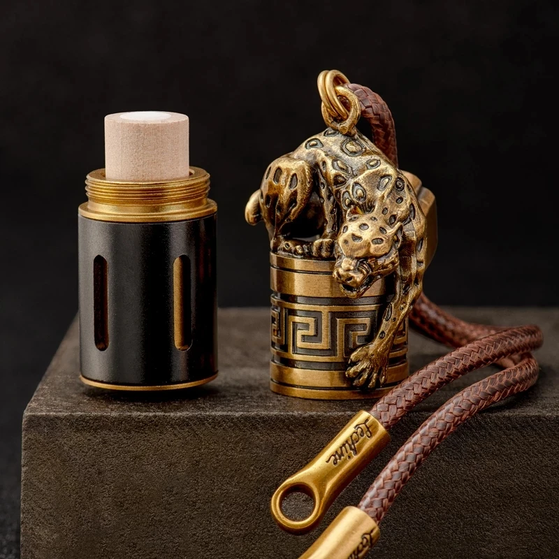 Metal Luxury Animal Design Leather Strap Car Fragrance Vintage Auto Car Air Freshener Good Smell Hanging Car Perfume Decoration
