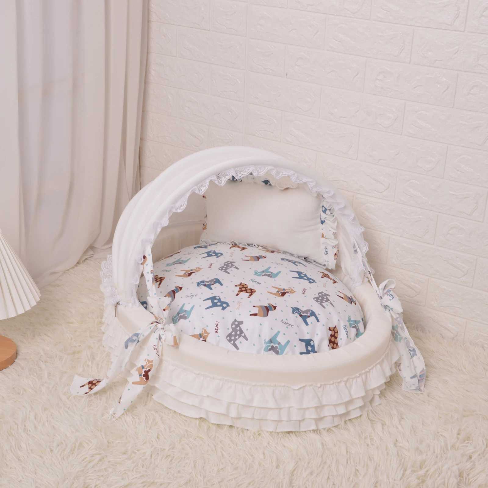 

Cute Style Pet Cotton Nest Fashionable Dog Cradle Bed Overall Disassembled And Washed For Easy Care