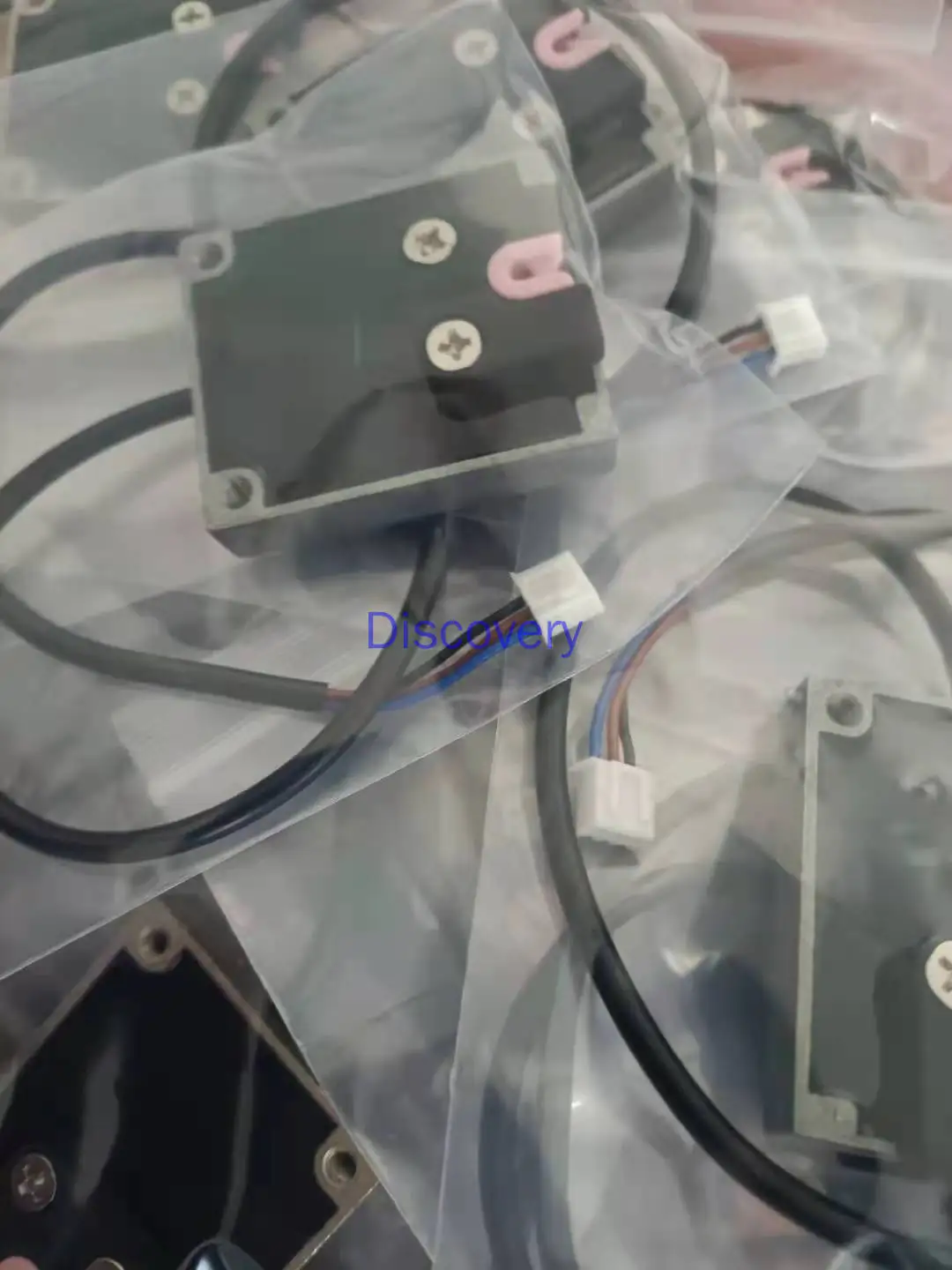 A New Type of Yarn Breaking Sensor for High Frequency Detection and Induction Automatic Stop for Textile High Speed Wool Winding