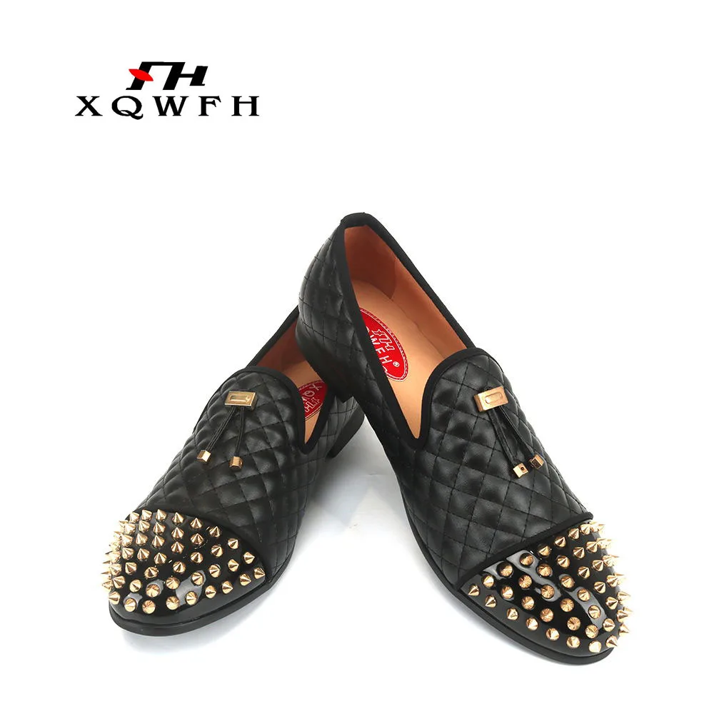 

New handmade gold rivet toe men tassel shoes Embroidery leather insole fashion party and wedding men casual shoes Slip-on