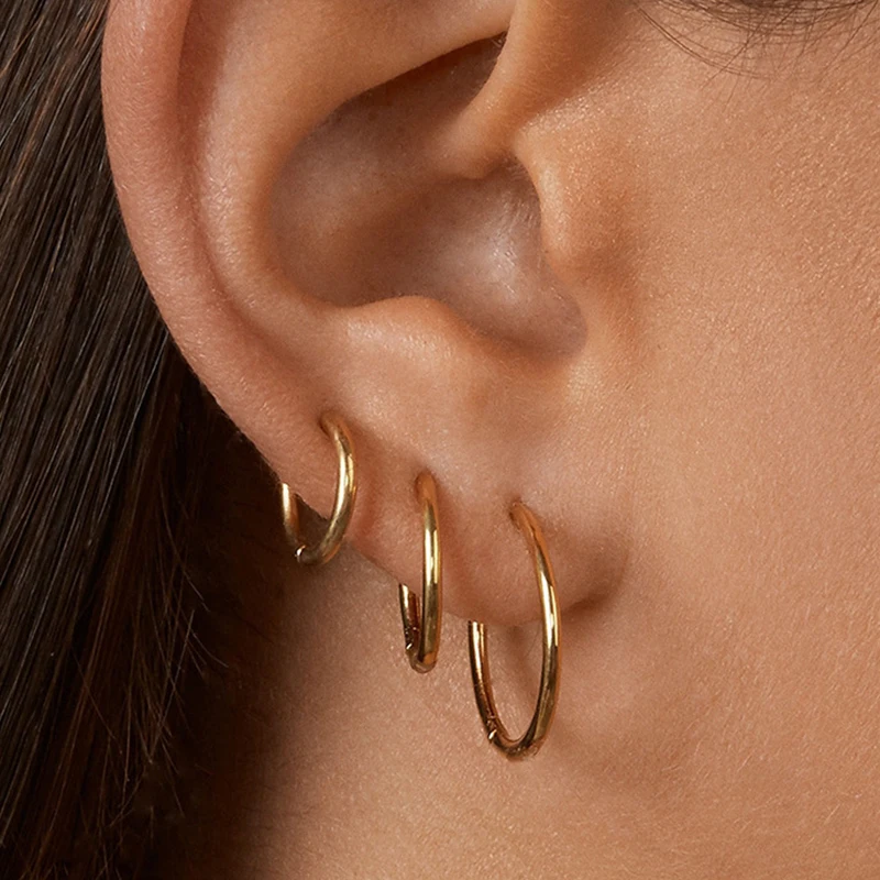 Multiple Small Round Ear Rings for Women Men Jewelry Stainless Steel Ear Clip Cuff Simple Fashion Black Hoops Earring 2023