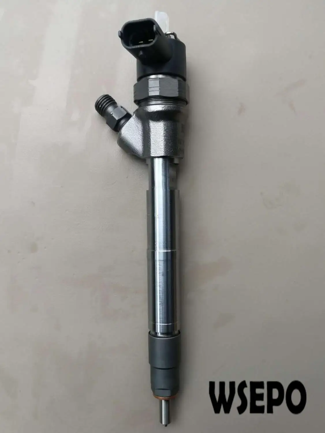 Assy Comum Eletronicamente do Injetor de Combustível do Trilho da Substituição da Qualidade Superior. p n 0445110317 para o Multi Motor Diesel Pesado do Cilindro