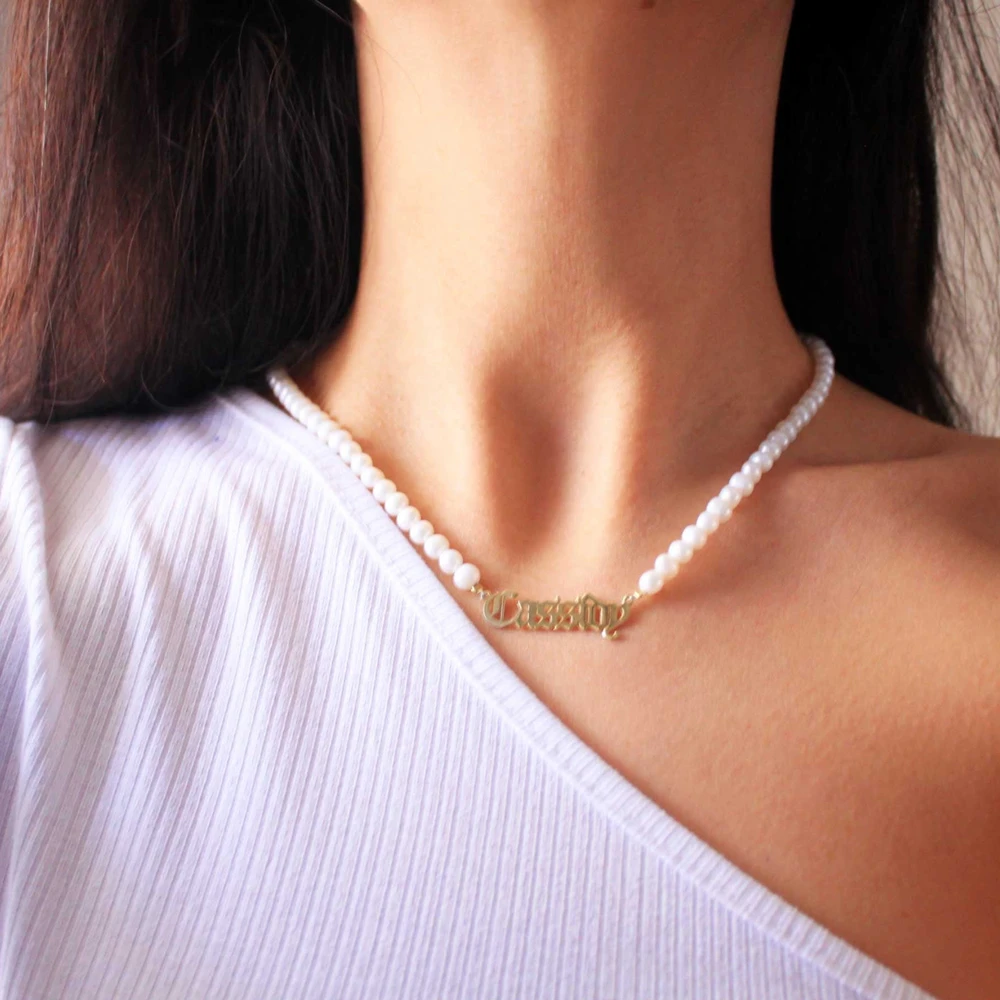 

KristenCo Customized Name Necklace Personalized Pearl Necklace Gold Pendant Nameplate Necklace For Women Jewelry Gift