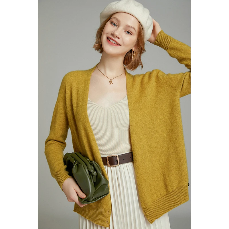 Women Cardigans 100% Pure Wool Knitted Jackets Winter 2021 New Fashion Soft Warm Sweaters Lady Vneck 6Colors Knitwears