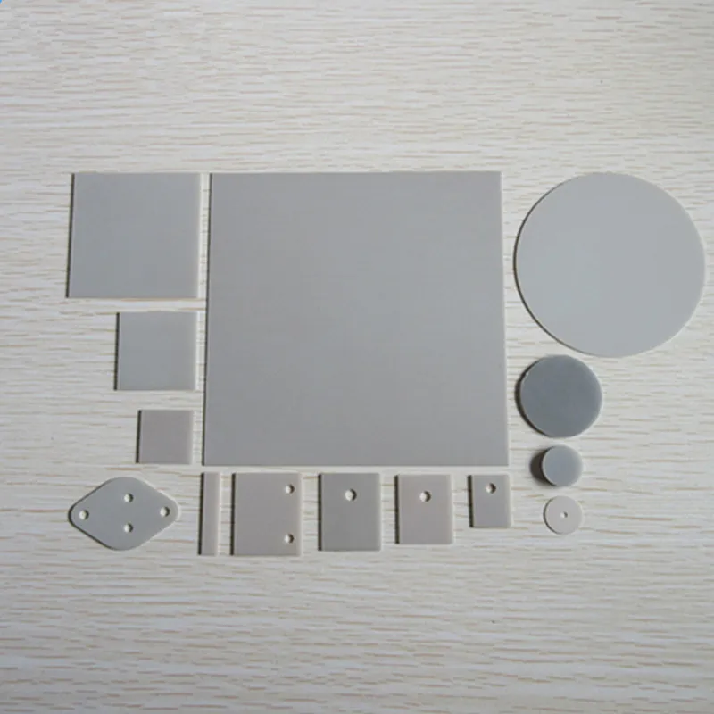 ALN Pelat Keramik Nitrida Aluminium 3.6X3.6/50X50 Tanpa Lubang Konduktivitas Termal Lembar Substrat Dasar Keramik