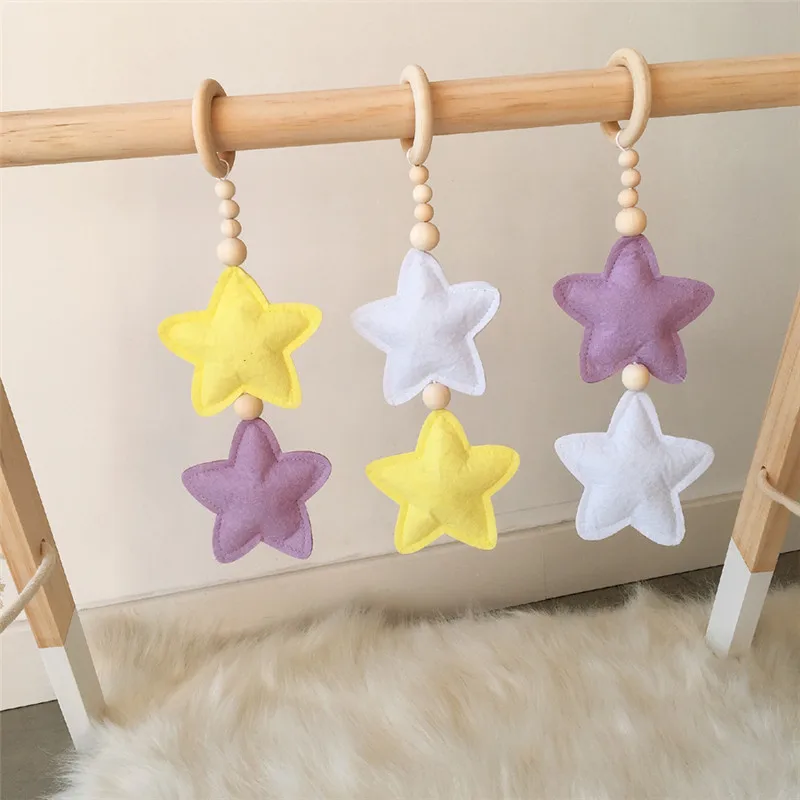 Bebê sentiu estrela de madeira chocalho algodão enchimento infantil cama sino crianças decoração do quarto brinquedos pendurado jogar ginásio macio do bebê chocalho de madeira