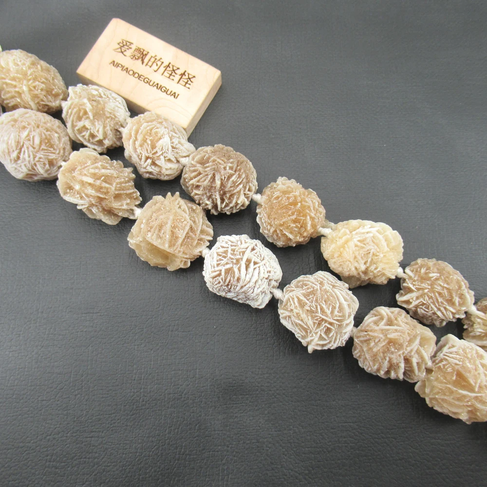 APDGG 25x27mm-27x29mm Natural Desert Rose Selenite healing crystals minerals clusters Gems Stone 17\