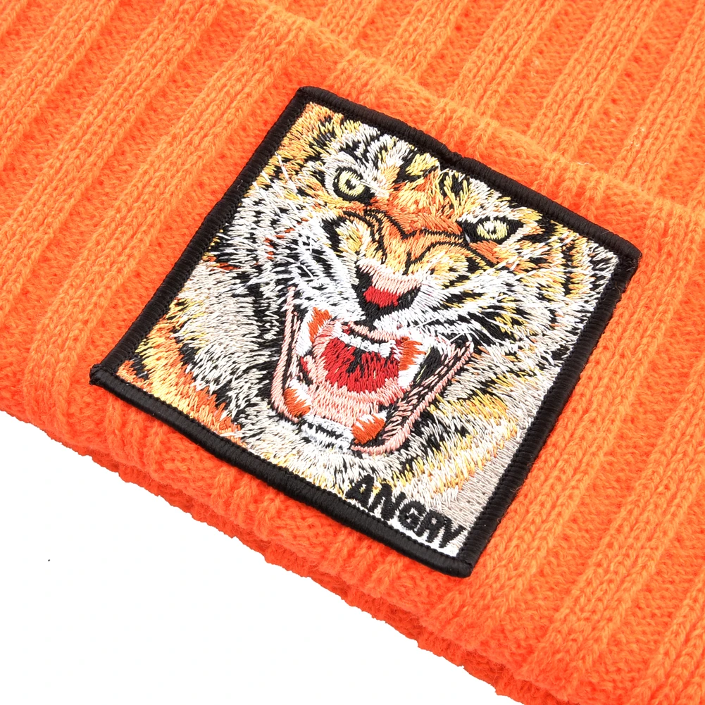 New Fashion Knitted Beanie Hat With Tiger Embroidery Patch Hip Hop Skullies Beanies Men Women Winter Knit Solid Color Ski Hat