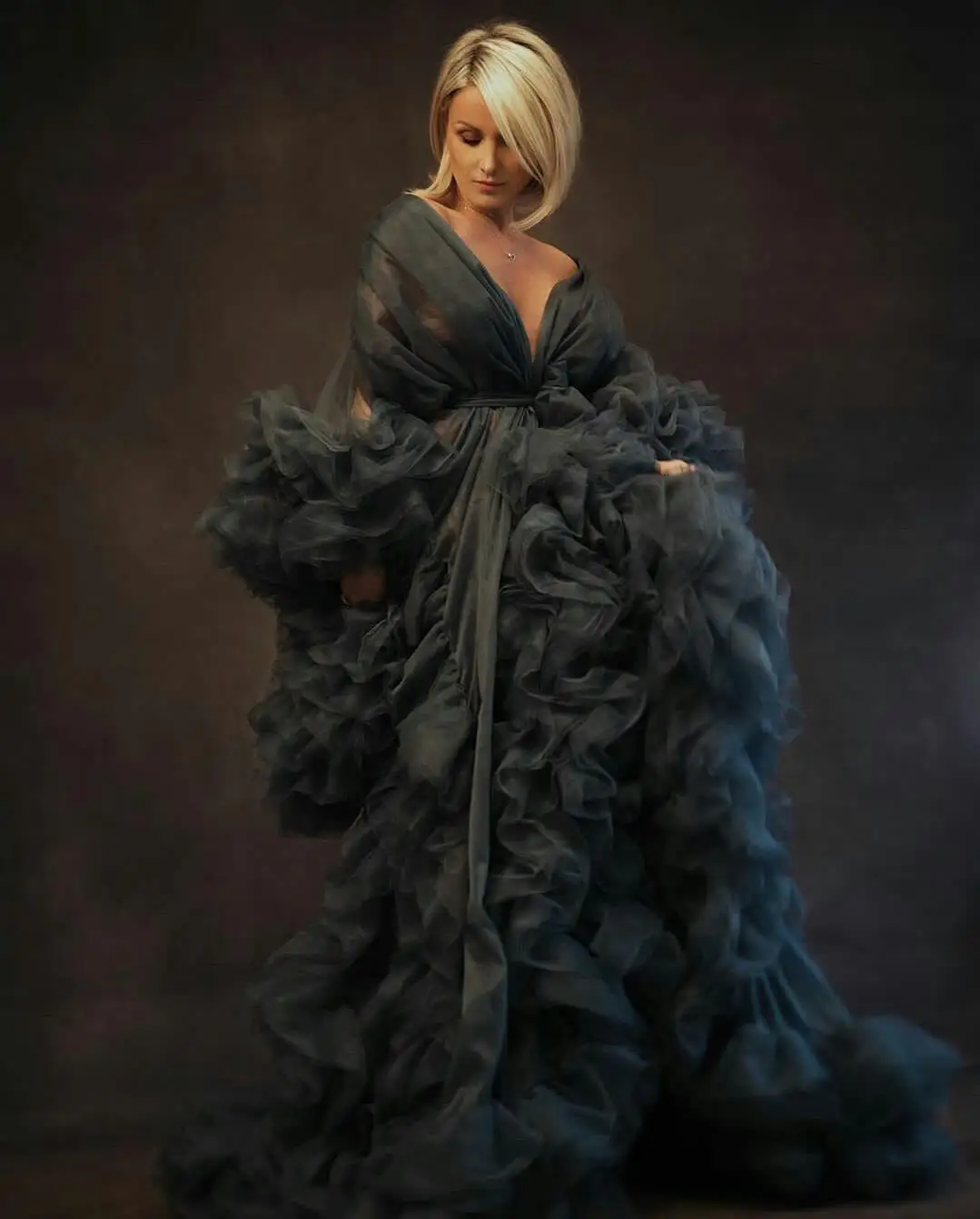 Robe de soirée de maternité bleu marine, à plusieurs niveaux, à volants, pour séance photo, peignoir de fête prénatale, Kimono, Robe de fête d'anniversaire