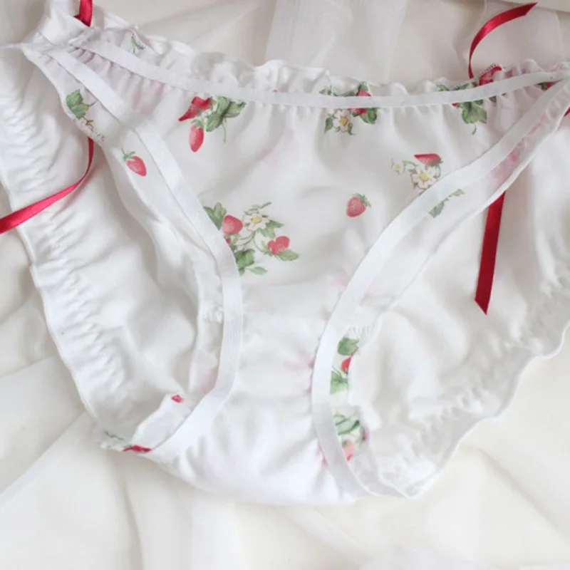 Japanese Style Strawberry Print Panties Cute Lovely Sweety Princess Underwear Bow Ruffle Chiffon Cotton Soft Girl Breifs