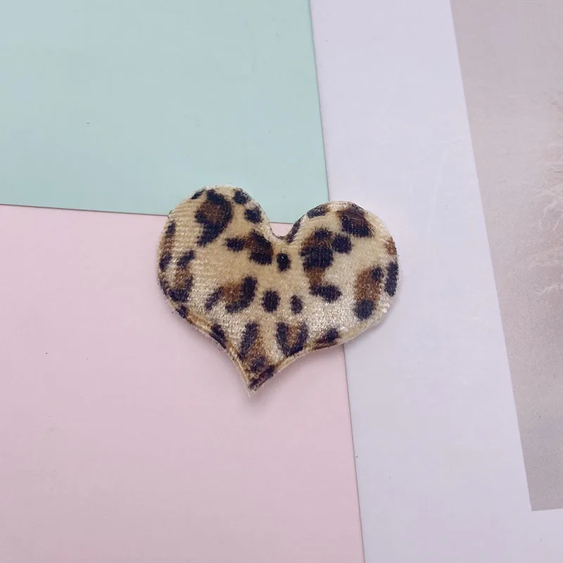 35Pcs/Lot 4.5*3.5CM Felt Leopard Heart Padded Applique For Clothes Hat Sewing Supplies DIY Hair Clip Accessories Patches