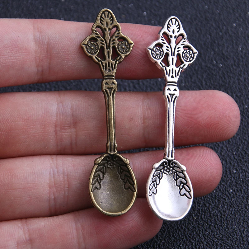 4Pcs 14*59mm two color Spoon Charm DIY Jewelry Making Spoon Pendant Necklace Jewelry Making Accessories