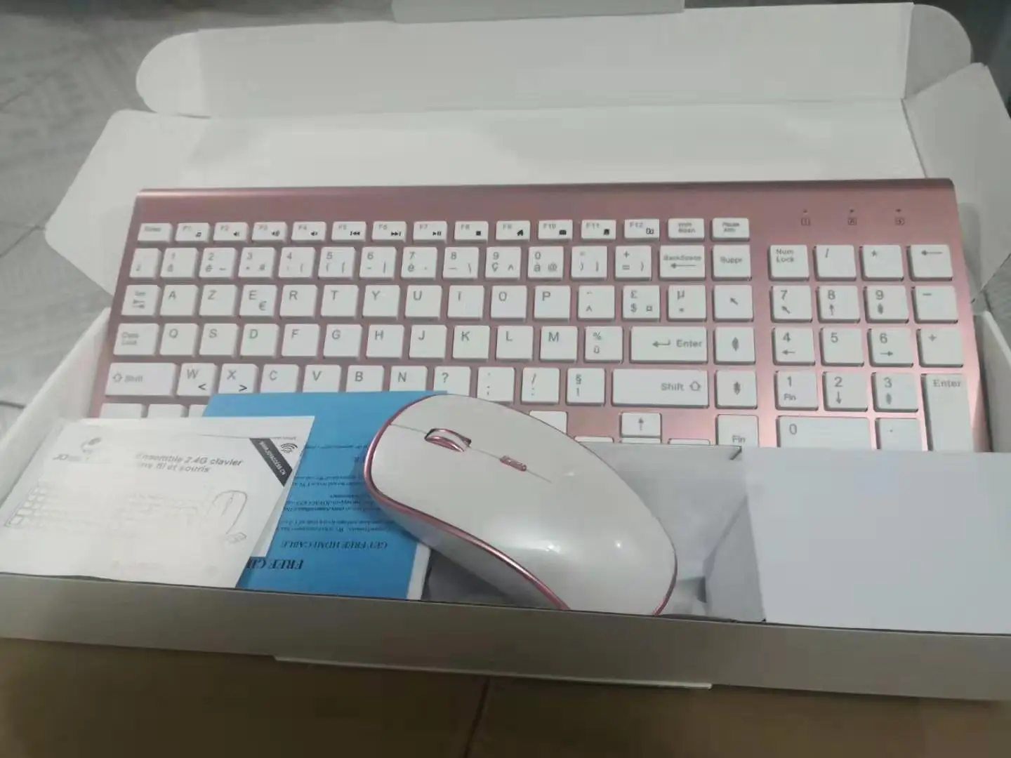 Wireless Keyboard and Mouse Suite USA / FR (AZERTY) pink Keyboard is Suitable For Mac Windows UNIX System USB Plug And Play