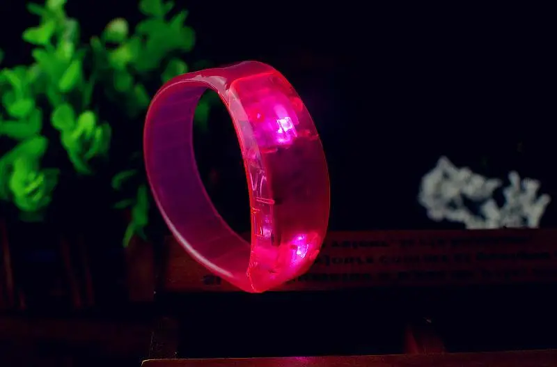 

Led Shaking Flashing Bracelet Light Up Bangle Wristband Night Club Activity Party Bar Disco Music Concert Cheer Wholesale