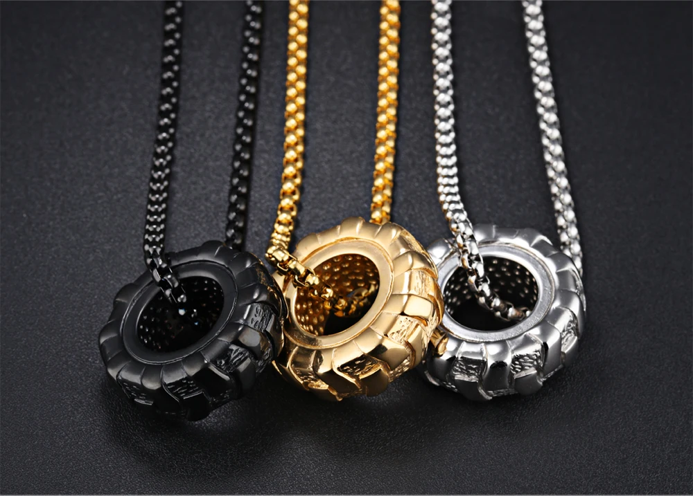 Stainless Steel Thick Heavy Motorcycle Tire Pendant Necklace Long Chain Personality Classic Tires Wheels For Men Necklace
