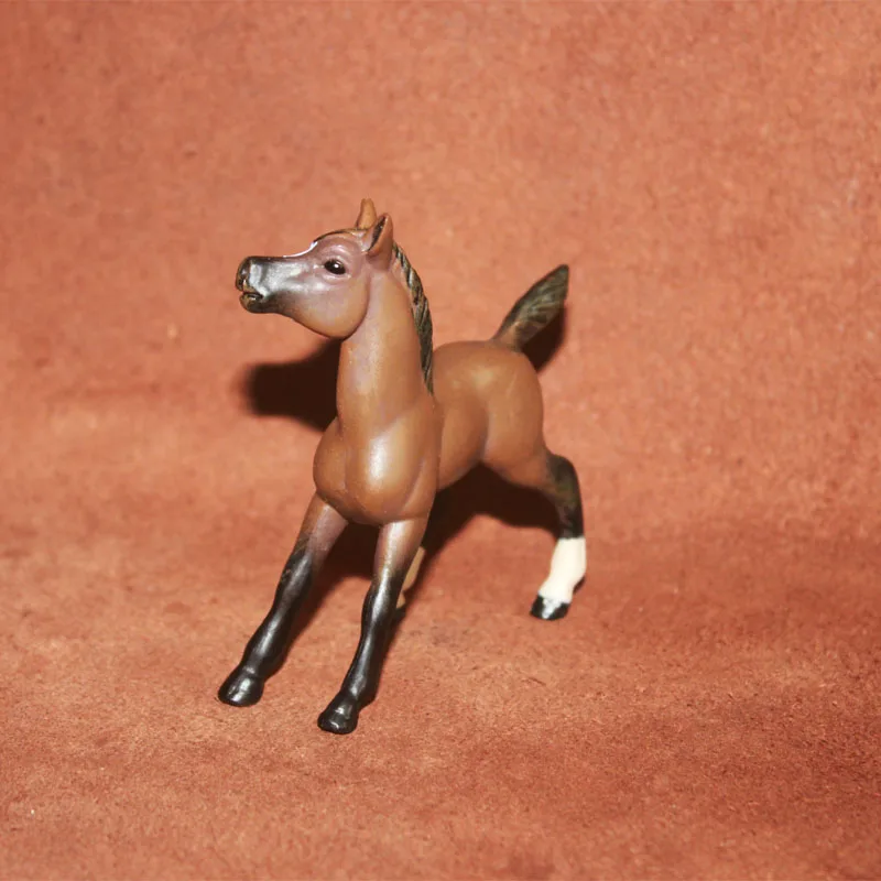 Farm Animal Horse Model Hanoverian Piebald Arabian Running Yellow Steed Fairy Garden Miniature Decor Action Figure Children Toys