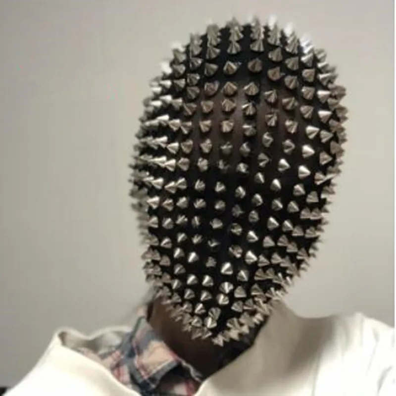 

Черная маска-шлем с серебряными кристаллами и заклепками для выступлений в ночных клубах, барах, для певцов, танцоров, диджеев, аксессуары для танцевальных шоу