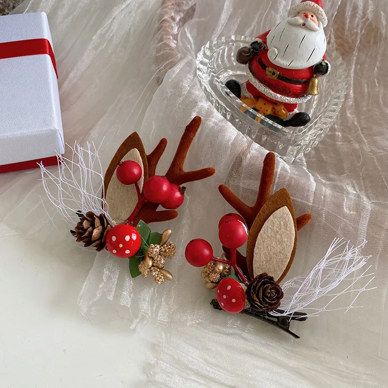 A pair of Cute Christmas Antlers Hairpins Hair Clips Hair Accessories for Children Baby Girl Kids Toddler Children