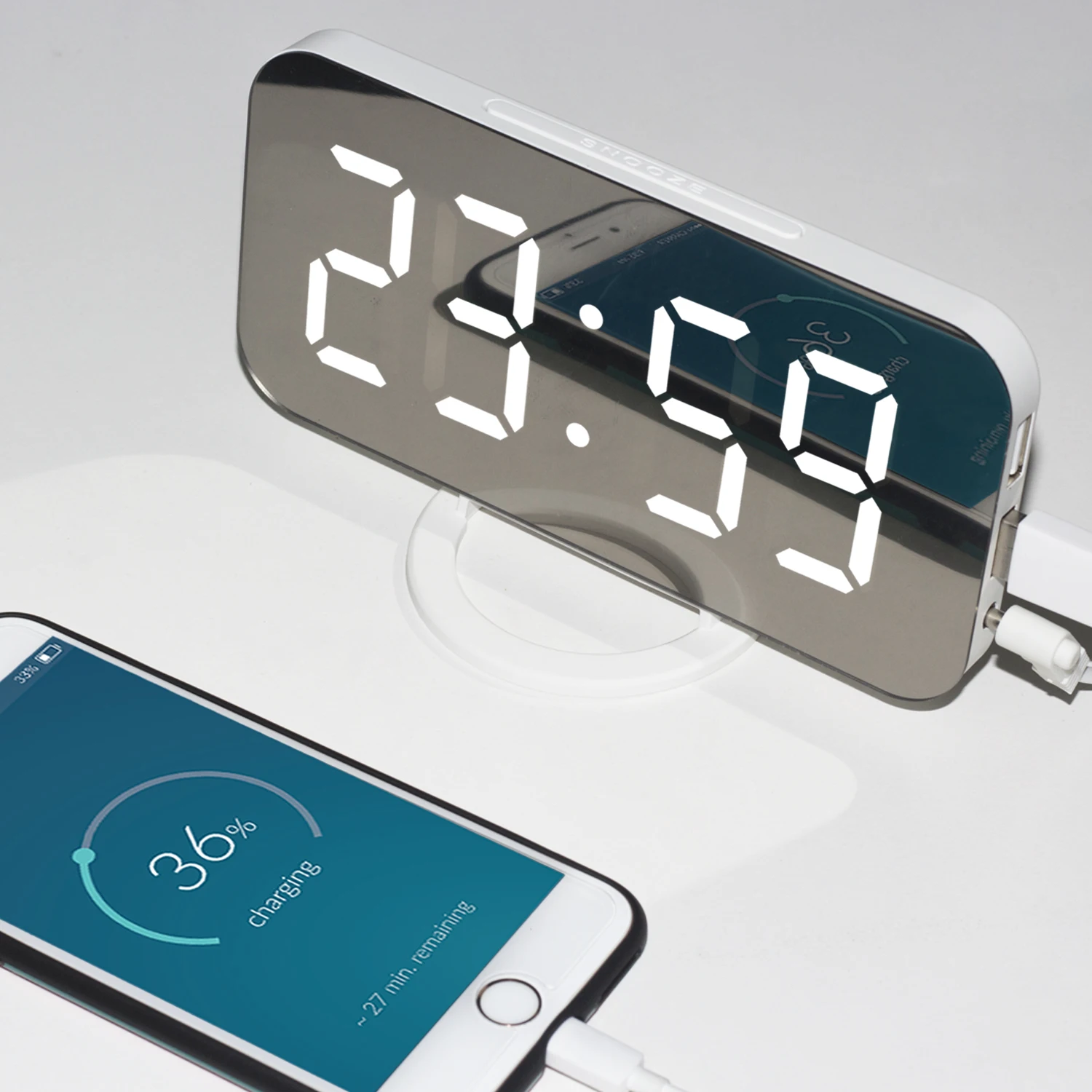 ดิจิตอล LED นาฬิกาปลุกกระจก2พอร์ต Charger USB Night Light LED นาฬิกา Snooze ฟังก์ชั่นปรับความสว่างโต๊ะนาฬิกา