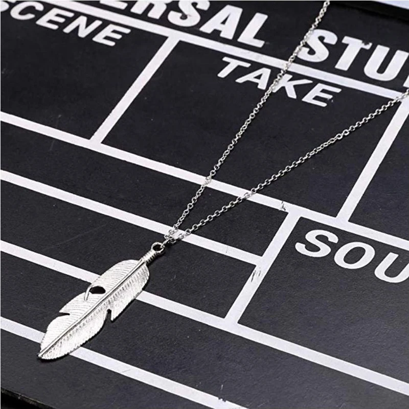 Long pendant necklace sweater Necklace feather pendant color plated Metal Chain