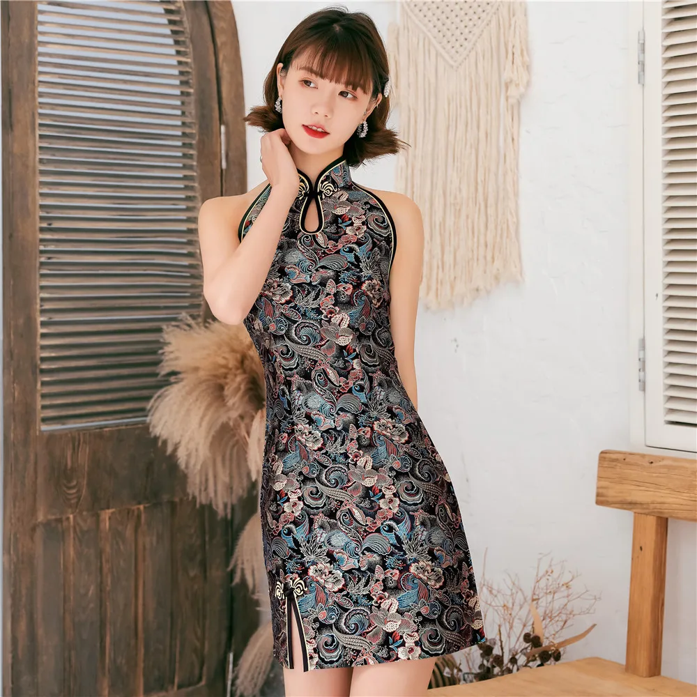 Vintage Button Chinese Dress Women Exquiste Embroidery Qipao Big Size Cheongsam Sexy High Split Tight Mini Vestidos Formal Dress