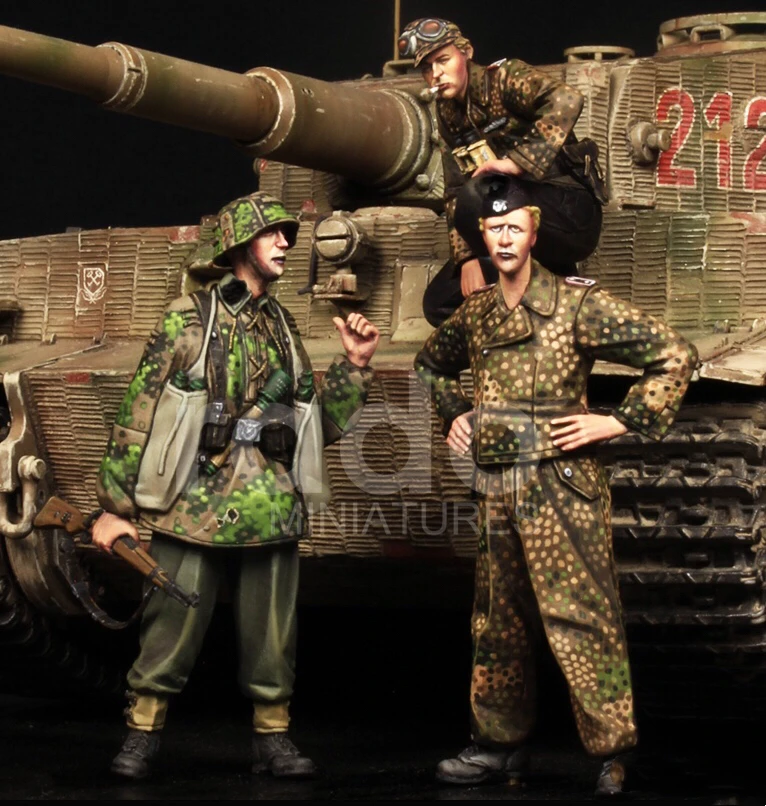 1/35 Resin Model Figure GK, Unassembled and Unpainted Kit