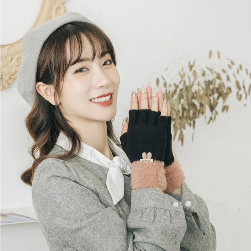 Grace Fashion Knited Gloves Women Winter Fingerless Hand Warmer Typing Cute Half-Finger Acrylic Glove Female Young Students G082