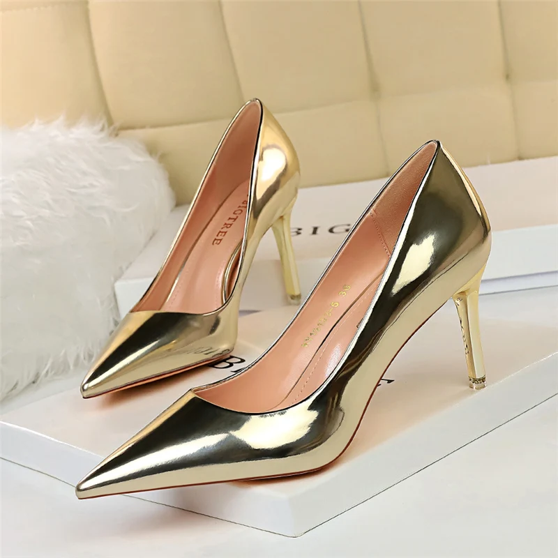 Fashion Women Patent Leather Shallow Thin High Heels Shoes Pointed Toe Gold Silver Heels Pumps Female Tacones Mujer Large Size