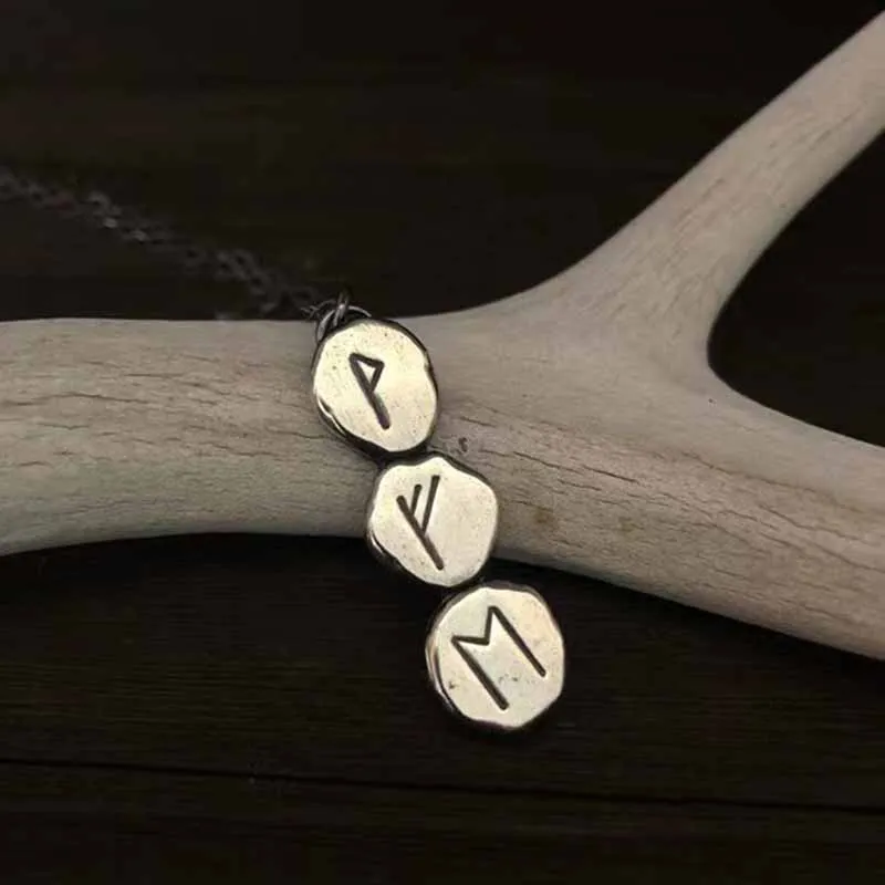 Stainless Steel Runes Vintage Jewelry Runic Vegvisir Compass Pendant Viking Necklace Men Women Norse Amulet Talisman Jewerly