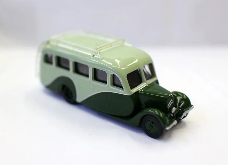 New NorRev 1/87 Scale  U23 Autocar Bus 1947 Vehicle Diecast model Alloy Car HO Scale For Collection Gift