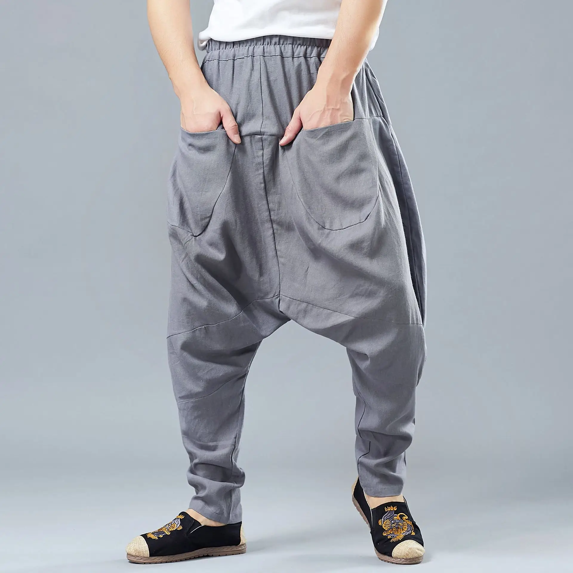 

2019 New Spring Men Yoga Pants Nepal Harem Loose Pants Slacks Male Running Jogger Casual Workout Pants Sweatpants Bloomers