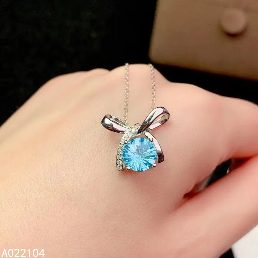 

KJJEAXCMY fine jewelry 925 pure silver inlaid natural Sky blue topaz women lovely trendy round gem Pendant Necklace support dete