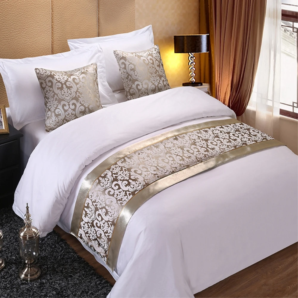 Golden Floral Bedspreads Bed Runner Throw Bedding Single Queen King Bed Cover Towel Home Hotel Decorations