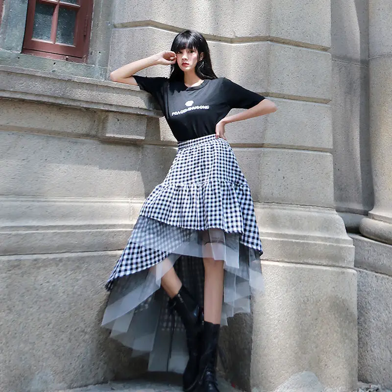 Fall 2020 New Women's Black White Lattice Pattern Stitching Cover Skirt Mid-Length Irregular Mesh Skirt Pettiskirt Pleated Skirt