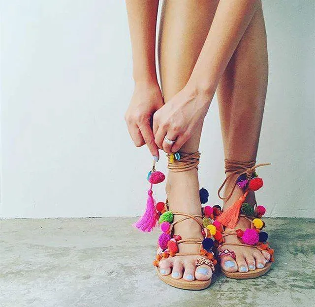 

Women Flats Stones Pom Poms Strappy Sandals Multi Color Summer Gladiator Sandals Lace Up Fringed Flats Sandals