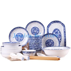 Traditional Chinese Blue and White Porcelain Dinnerware Set Ceramic Tableware Kitchen Table Set Plates and Dishes Bowls Set