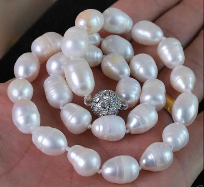 

LARGE 10-11MM NATURAL WHITE REAL BAROQUE CULTURED PEARL NECKLACE 18"