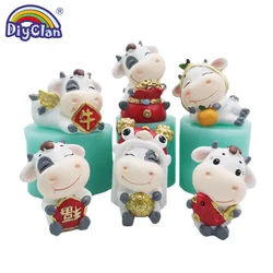 2021 Baby Cattle Mold Year Of The Ox Chocolate Cake Decoration Tools Bull Silicone Moulds Lovely Cow Plaster Ornament Kitchen