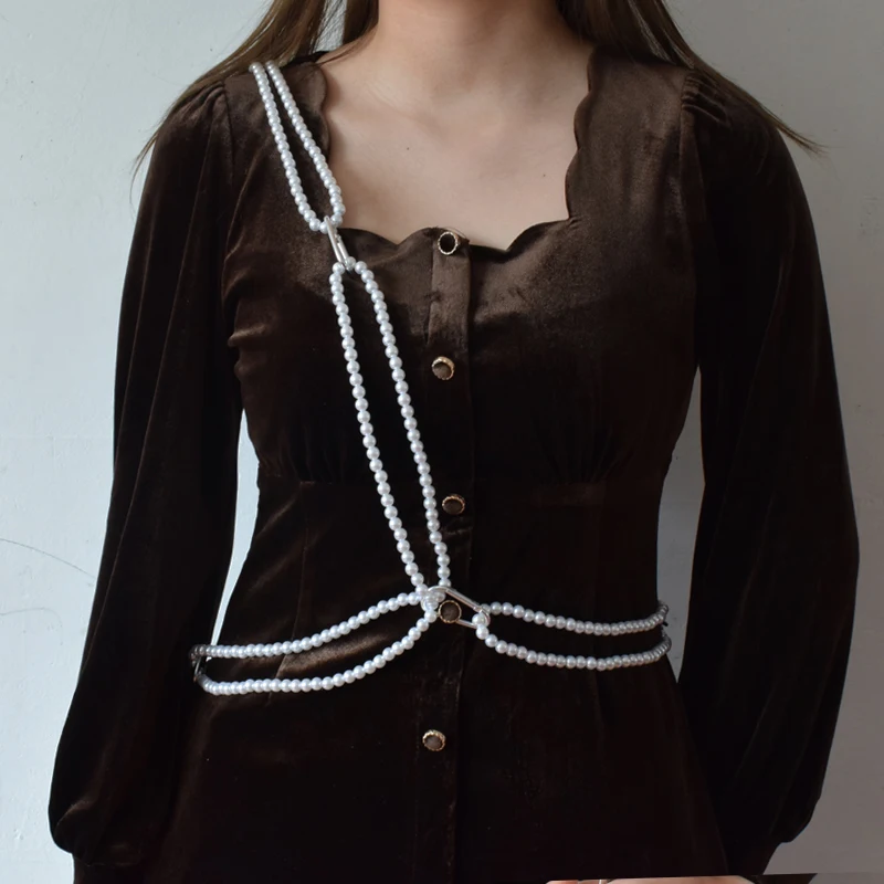 2021 new pearl waist chain fashion pearl Body Harness Chain temperament elegant shirt suit belt female decorative diagonal