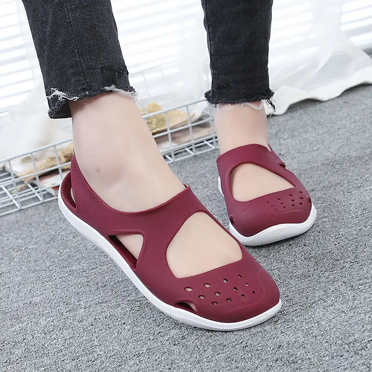 New Non-slip Soft Bottom Women Jelly Shoes Summer Ladies Flat Beach Sandals Plastic  Women Summer Casual Sandals